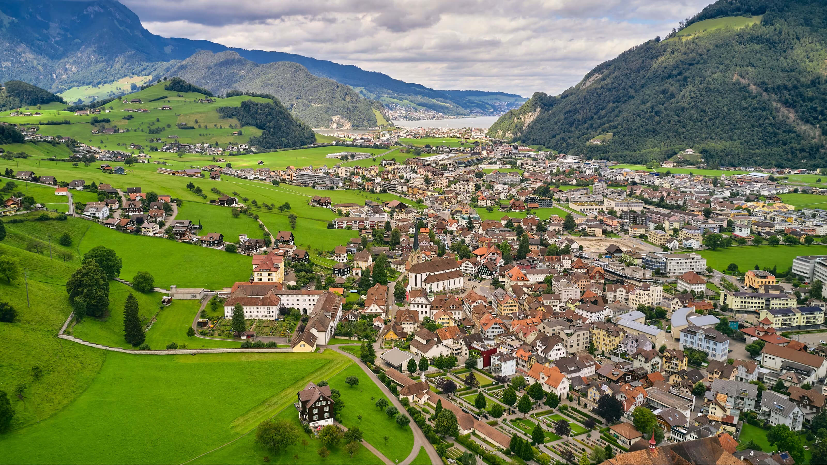 Déménagement à Stans avec vue sur le Stanserhorn